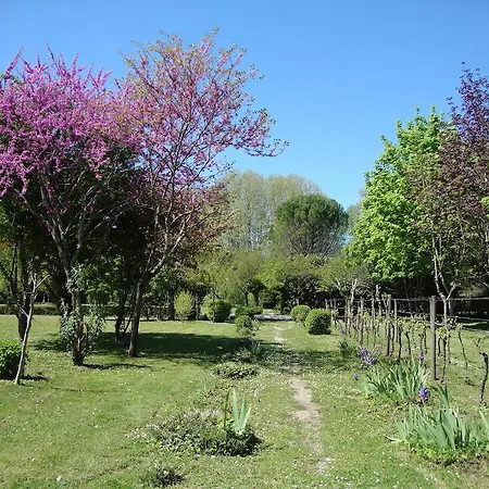 לינה וארוחת בוקר Le Domaine Du Montplaisir קונייאק