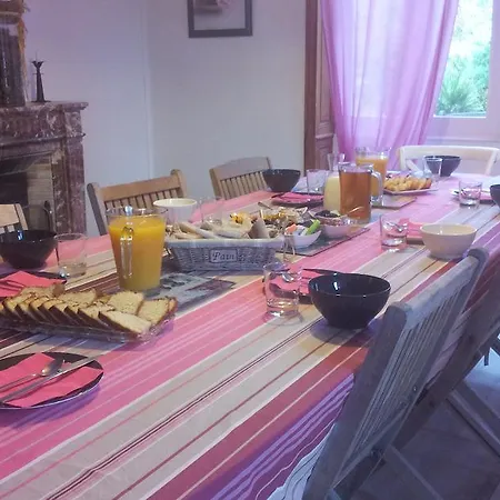 Le Domaine Du Montplaisir קונייאק